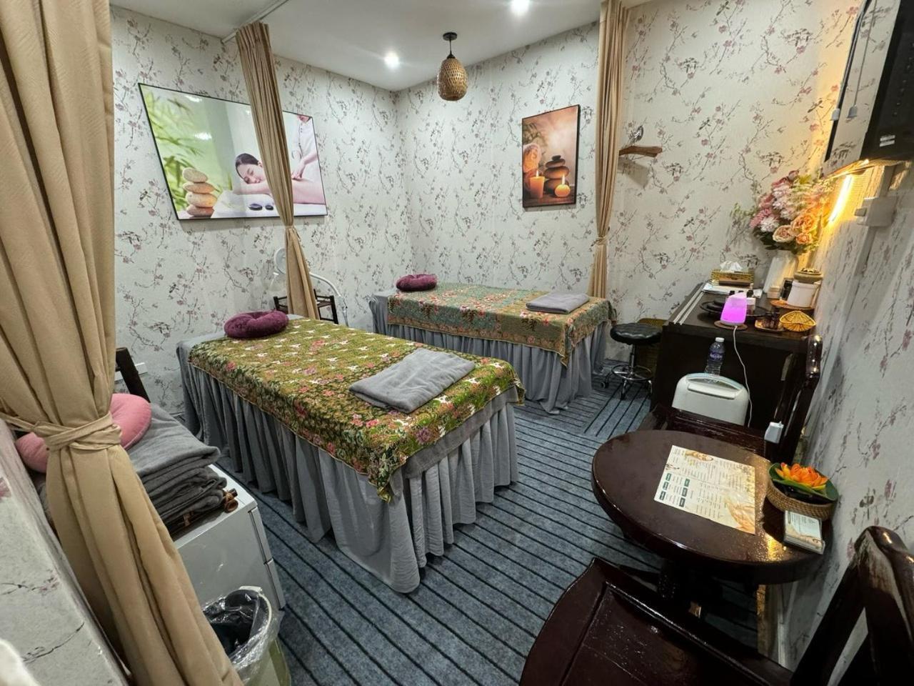 Rose Flower & Spa * Hanoi